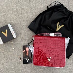 Red Crocodile-Embossed Women's Crossbody Bag And Necklace✨